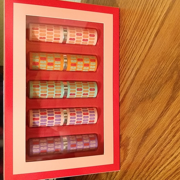 Clinique Other - NWT Clinique Lipstick 💄 Gift Set